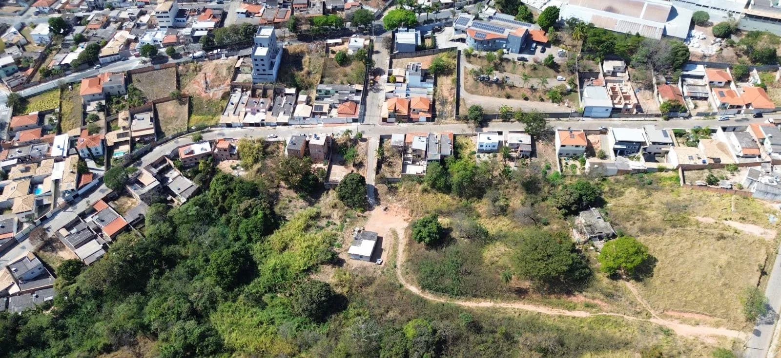 ÁREA PARA LOTEAMENTO URBANO EM ITAÚNA MG, miniatura 2