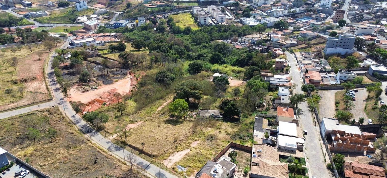 ÁREA PARA LOTEAMENTO URBANO EM ITAÚNA MG, miniatura 4