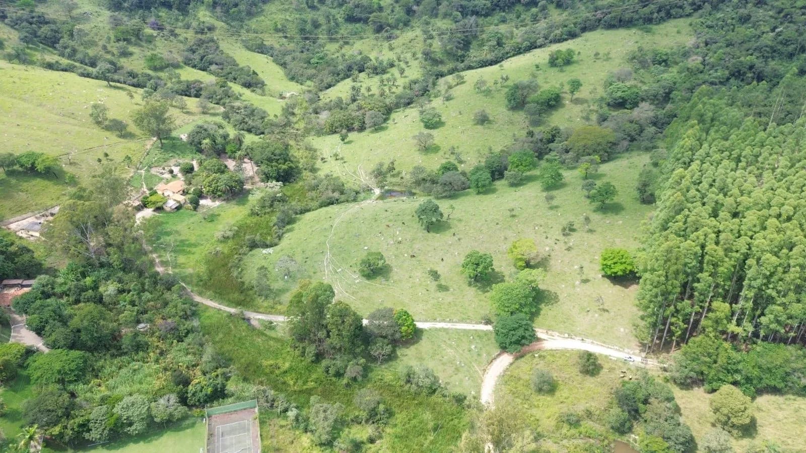 ÁREA COM 14 HECTARES, ÓTIMA LOCALIZAÇÃO EM ITAÚNA, miniatura 2