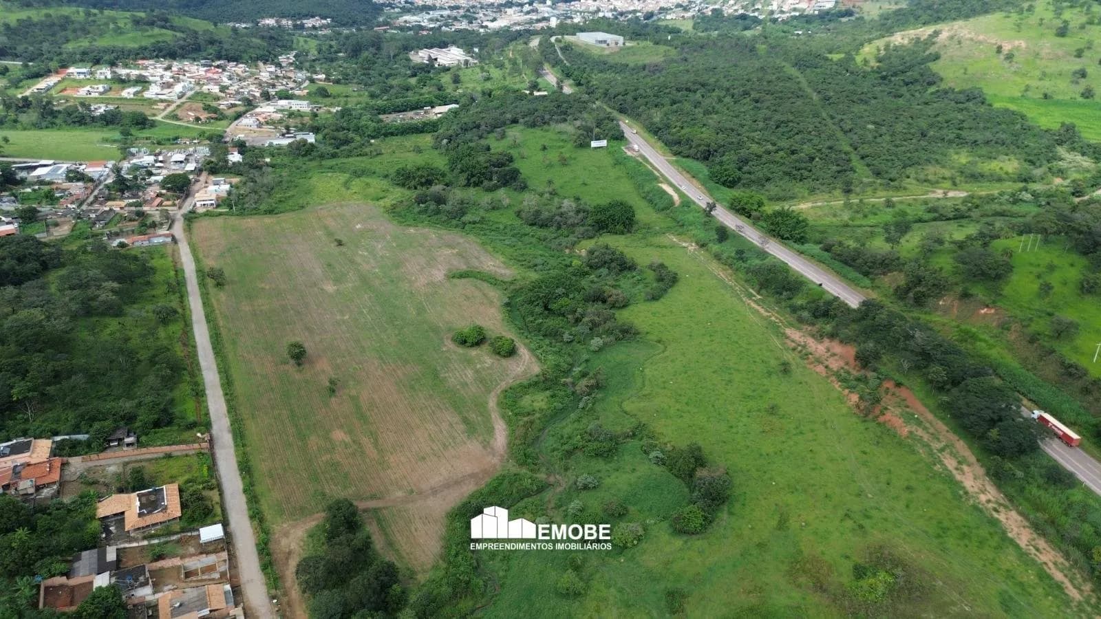 ÁREA COM 12 HECTARES  COM LOCALIZAÇÃO ÚNICA EM ITAÚNA, miniatura 5